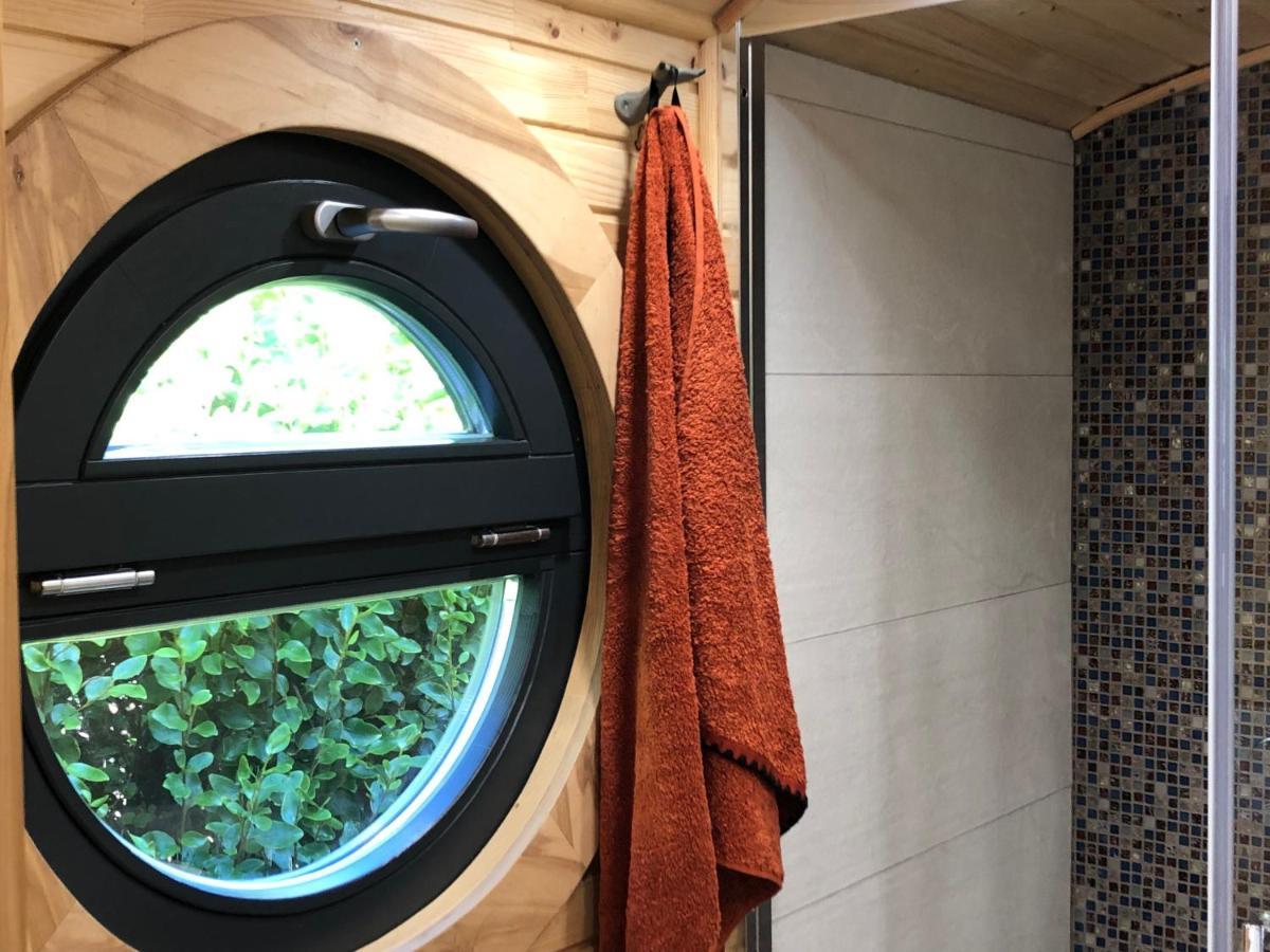 Roulotte Gites O Bien-Etre Massage Spa Sejour Bien-Etre En Hebergement Insolite Roulotte Karantez Ou En Gites Melon Ou Yock A 800 M Des Plages Maison D'Hote Drogou Porspoder Exteriér fotografie