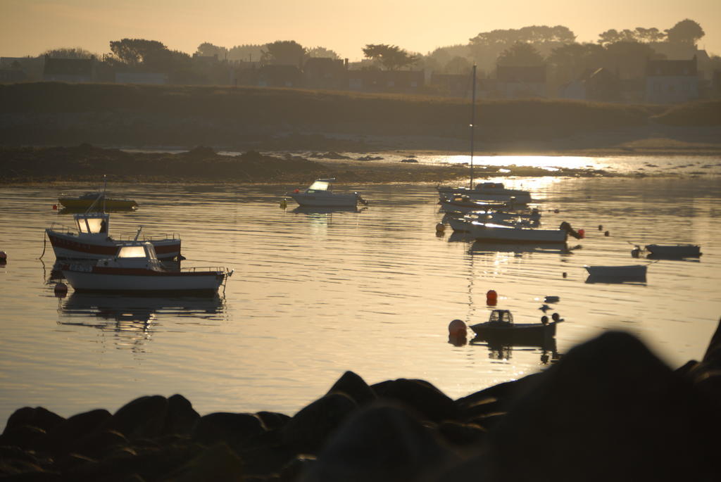 Roulotte Gites O Bien-Etre Massage Spa Sejour Bien-Etre En Hebergement Insolite Roulotte Karantez Ou En Gites Melon Ou Yock A 800 M Des Plages Maison D'Hote Drogou Porspoder Exteriér fotografie